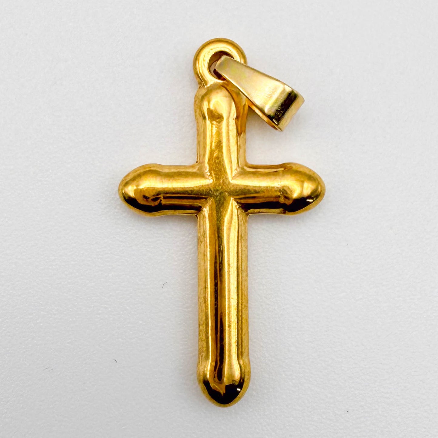 LYVANLIStainless Steel Cross Pendant Necklace Charm – Fashion Titanium Steel Non-Fading DIY Jewelry Accessory