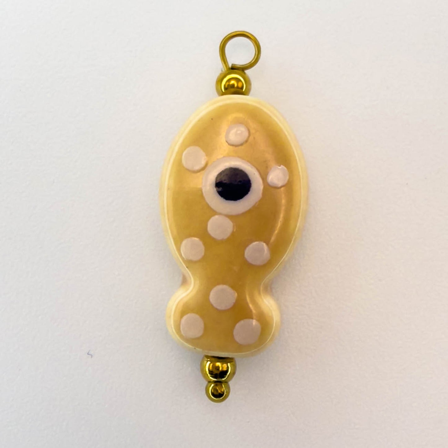 LYVANLIHand-painted ceramic fish pendants with colorful polka dots are ideal for DIY necklaces, earrings, and jewelry accessories.
