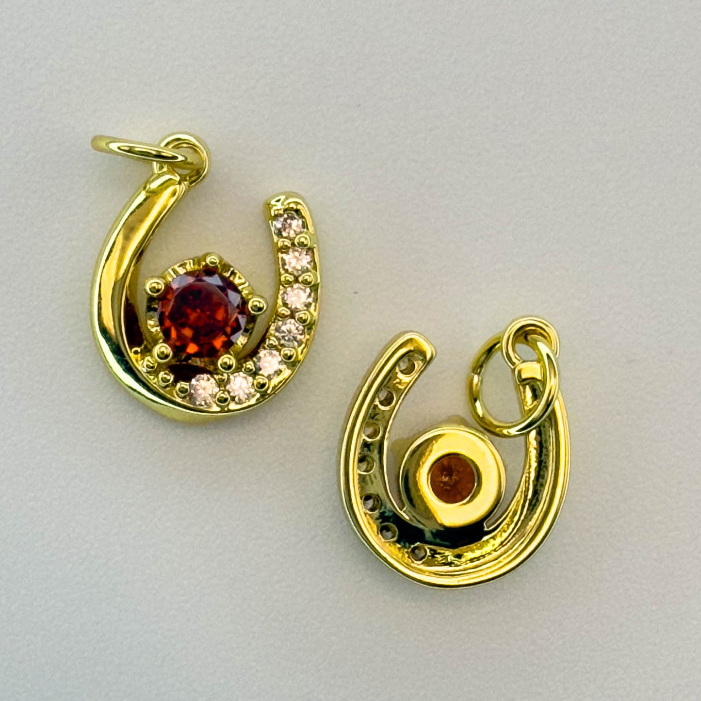 LYVANLI18K Gold Filled Horseshoe Pendant with Zircon U-Shaped Necklace & Bracelet Charm for DIY Jewelry Making Accessories